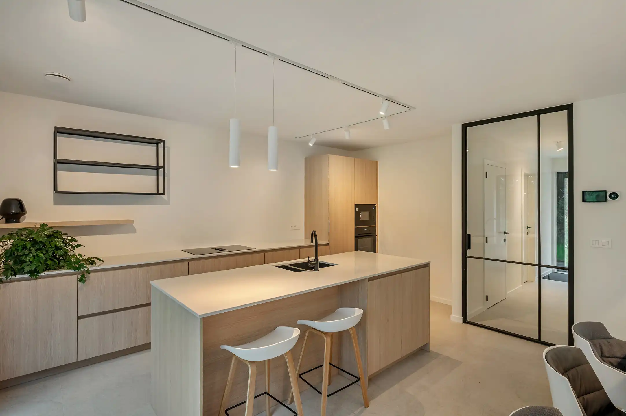 Vrijstaande nieuwbouwwoning op ca. 538 m² grond foto 6