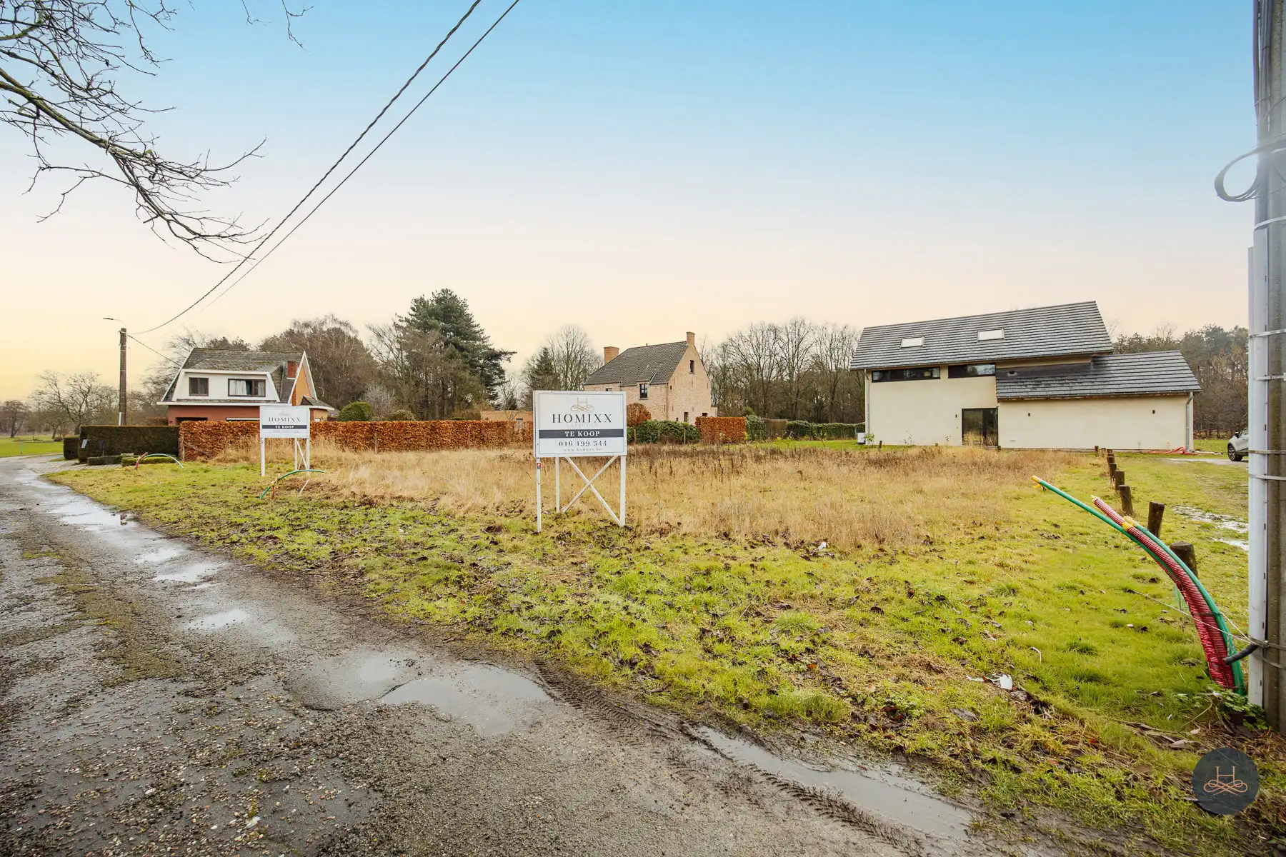 Prachtige bouwgrond in doodlopende straat foto 2