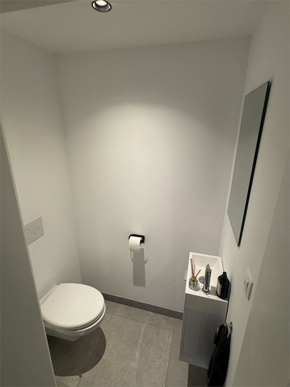 Recent volledig gerenoveerde rijwoning foto 7