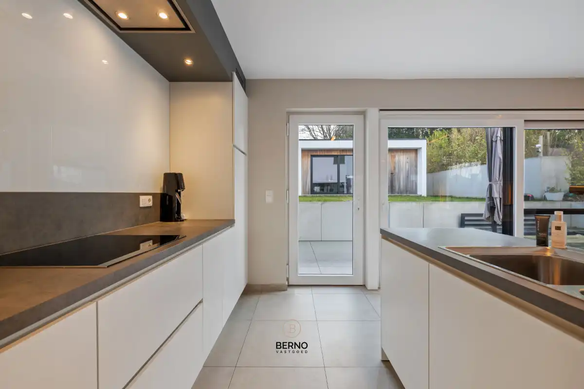 Instapklare HOB met tuinkantoor in Zottegem foto 10