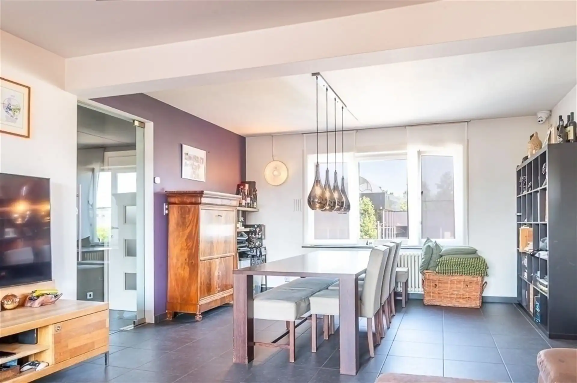 Karakteristiek handelshuis met ruime bovenwoning op toplocatie nabij Maasmechelen foto 31