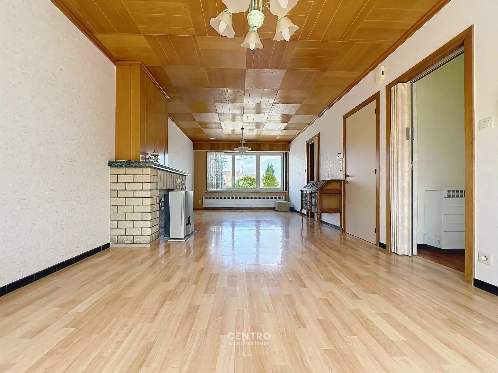 BEL-ETAGEWONING, perfecte basis voor lichte renovatie op een mooi ZUIDGERICHT perceel ! foto 4