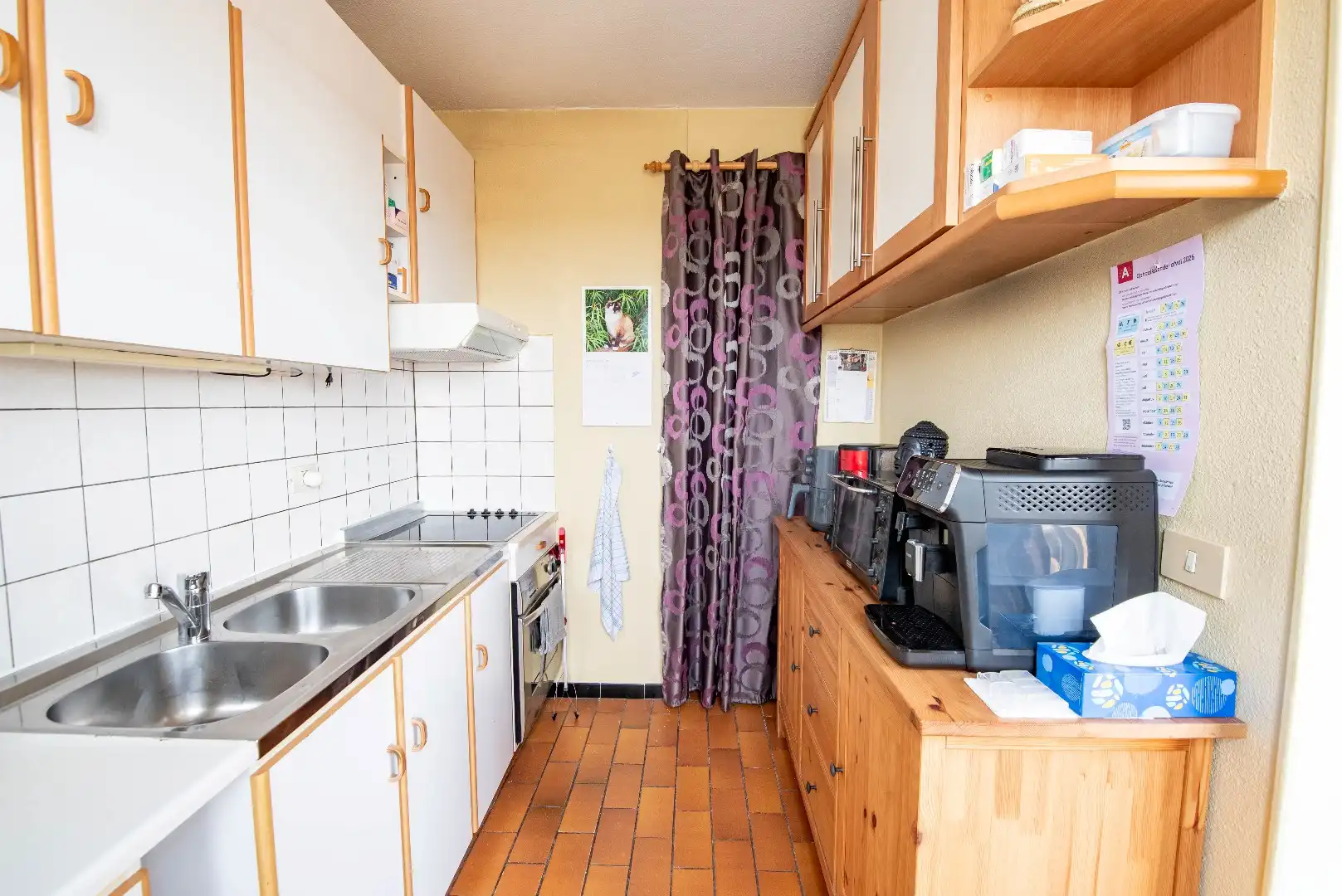 Ruim appartement met 2 slk, terras en garagebox foto 8