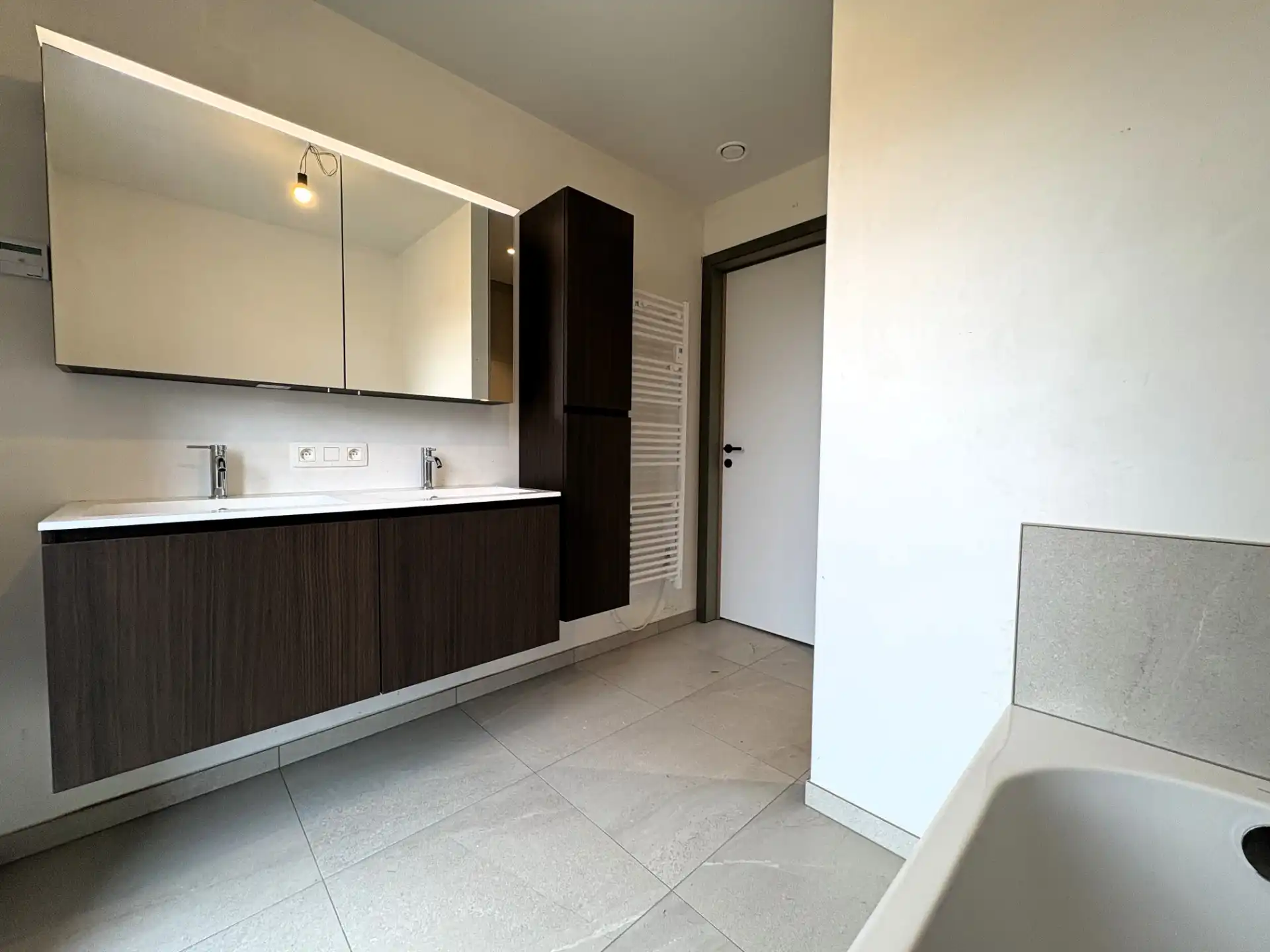 Instapklare BEN-woning in rustige, groene woonwijk foto 7