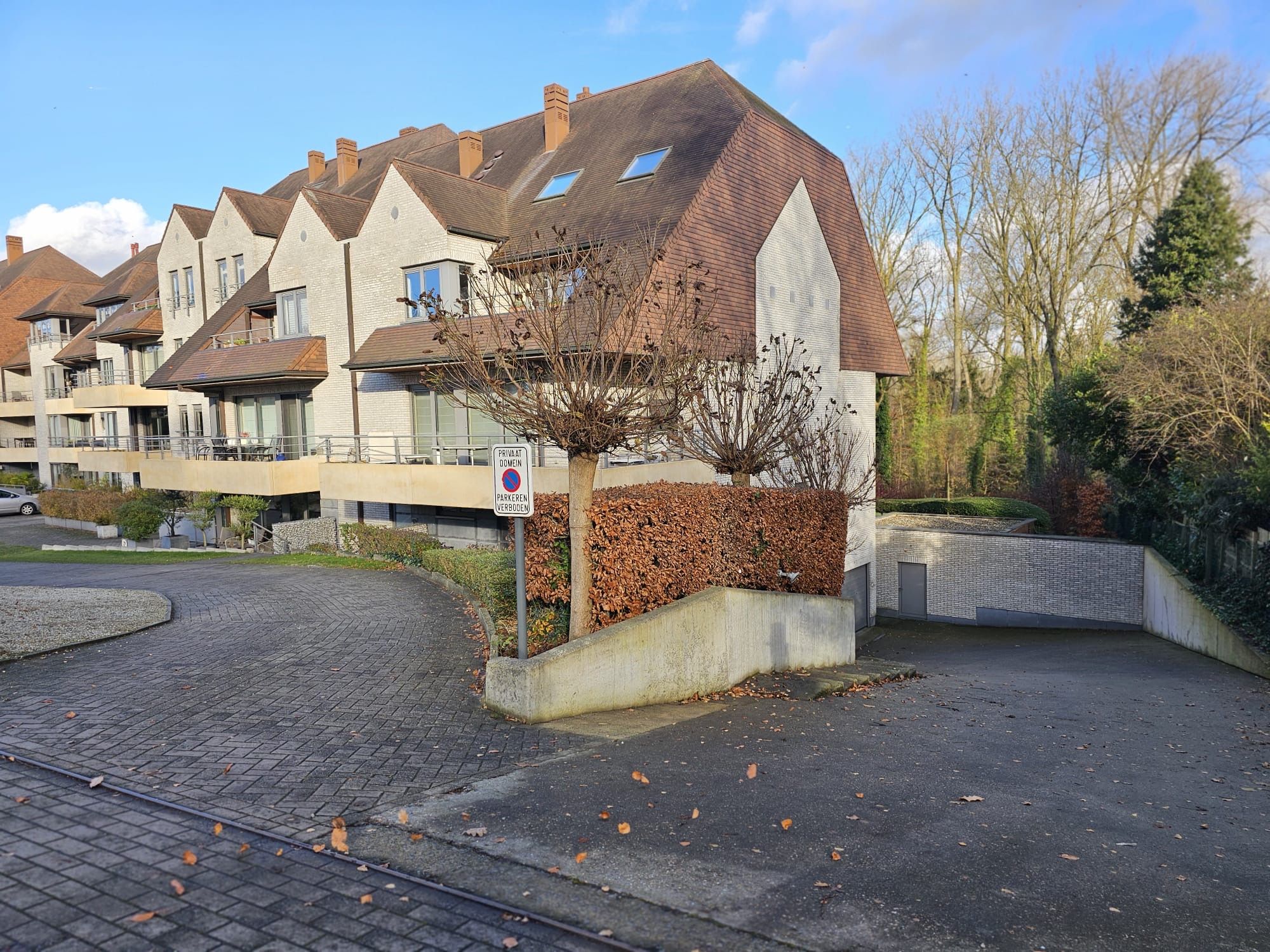 Instapklaar appartement met 2 terrassen (omgeving Osbroekpark) foto 5