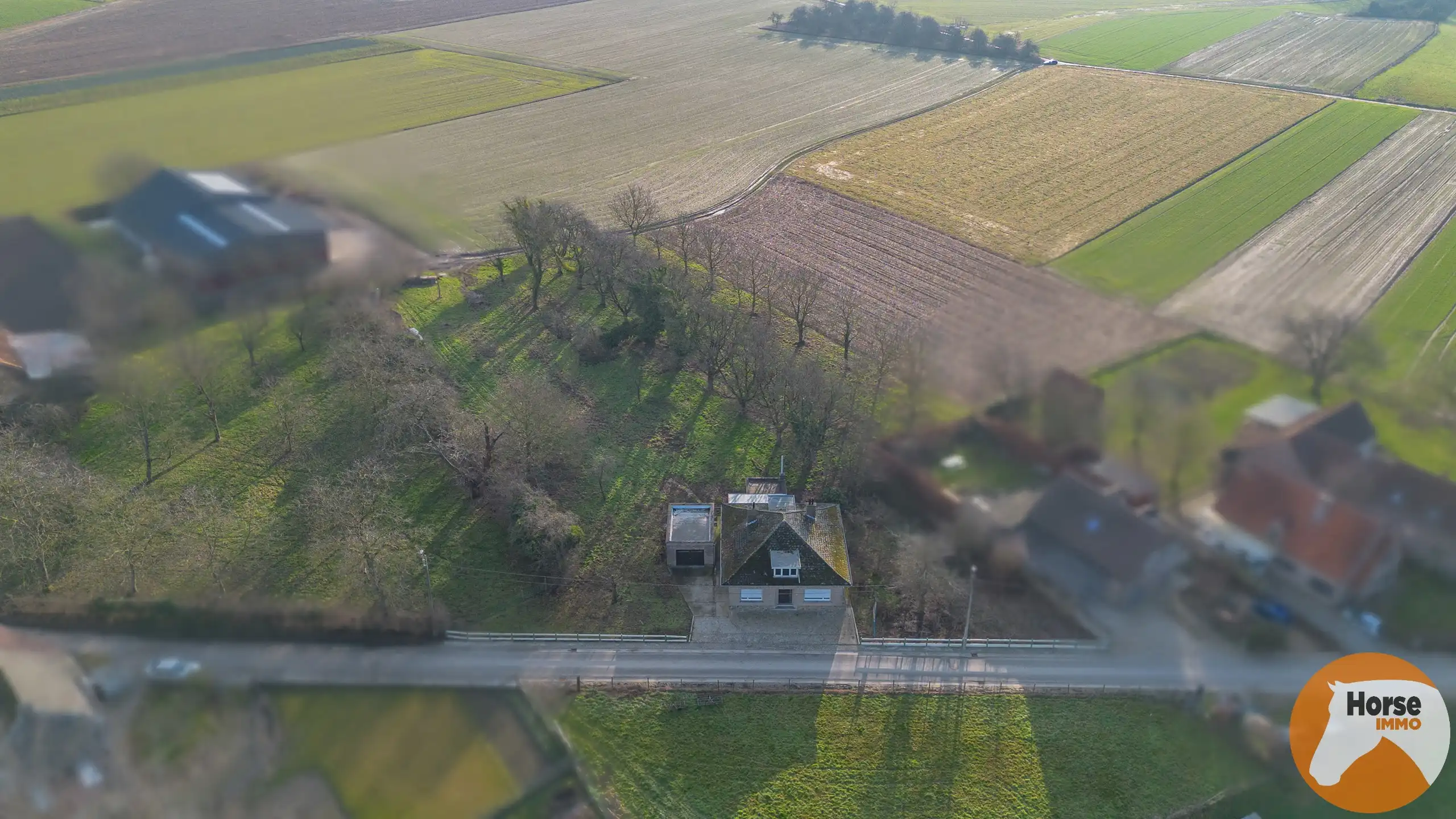 HERZELE - Vrijstaande woning in een landelijke omgeving foto 24