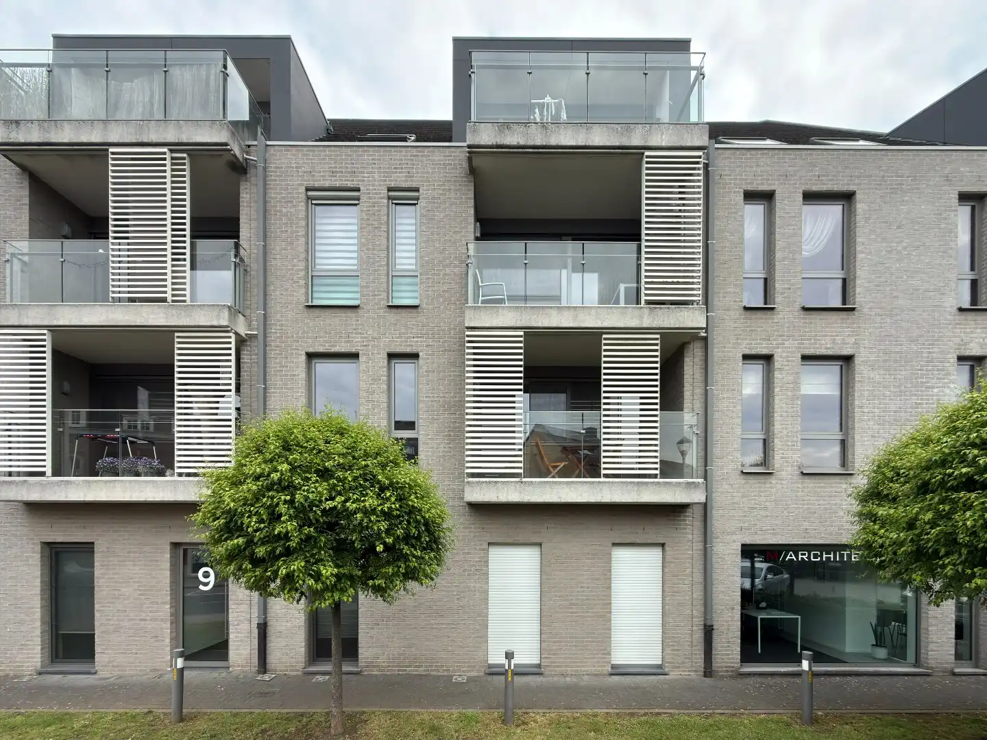 Appartement met twee slaapkamers in centrum Boortmeerbeek foto {{pictureIndex}}