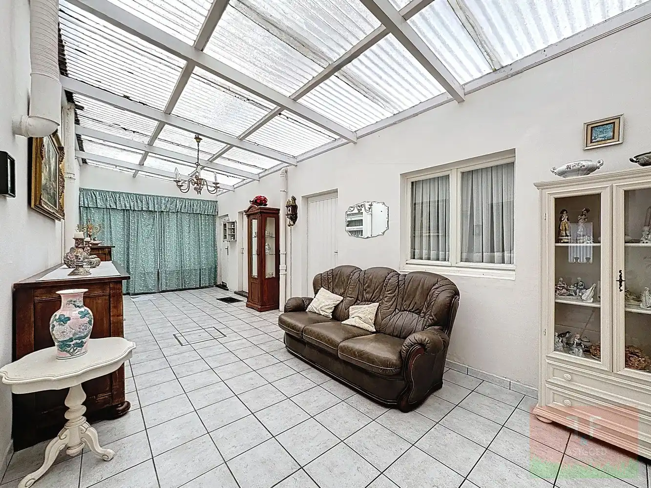 Open gezinswoning met ruime slaapkamers, garage en open tuin te Vlierzele foto 21