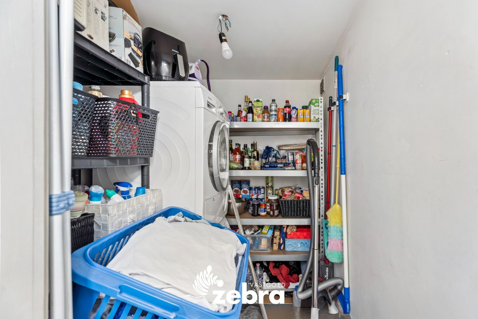 Instapklare en verzorgde woning nabij het centrum van Roeselare! foto 11