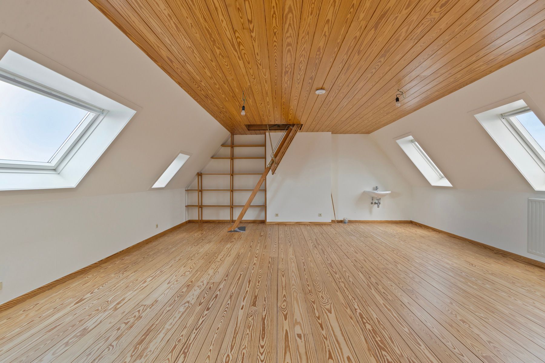 Instapklaar appartement van 153m² !!! met garage en standplaats !!! foto 24
