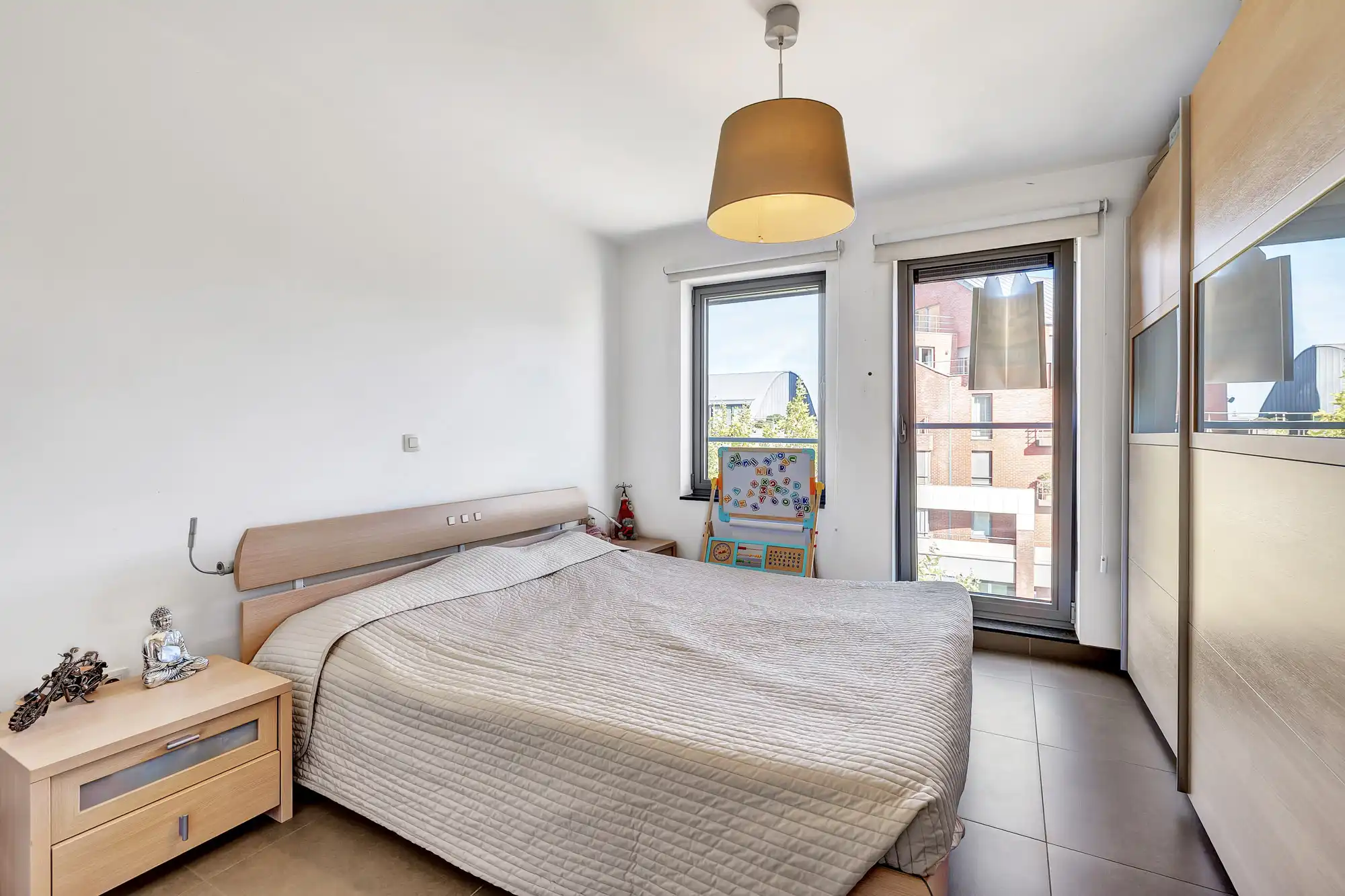 Ruim 2-slaapkamer app met staanplaats in centrum Ninove foto 10