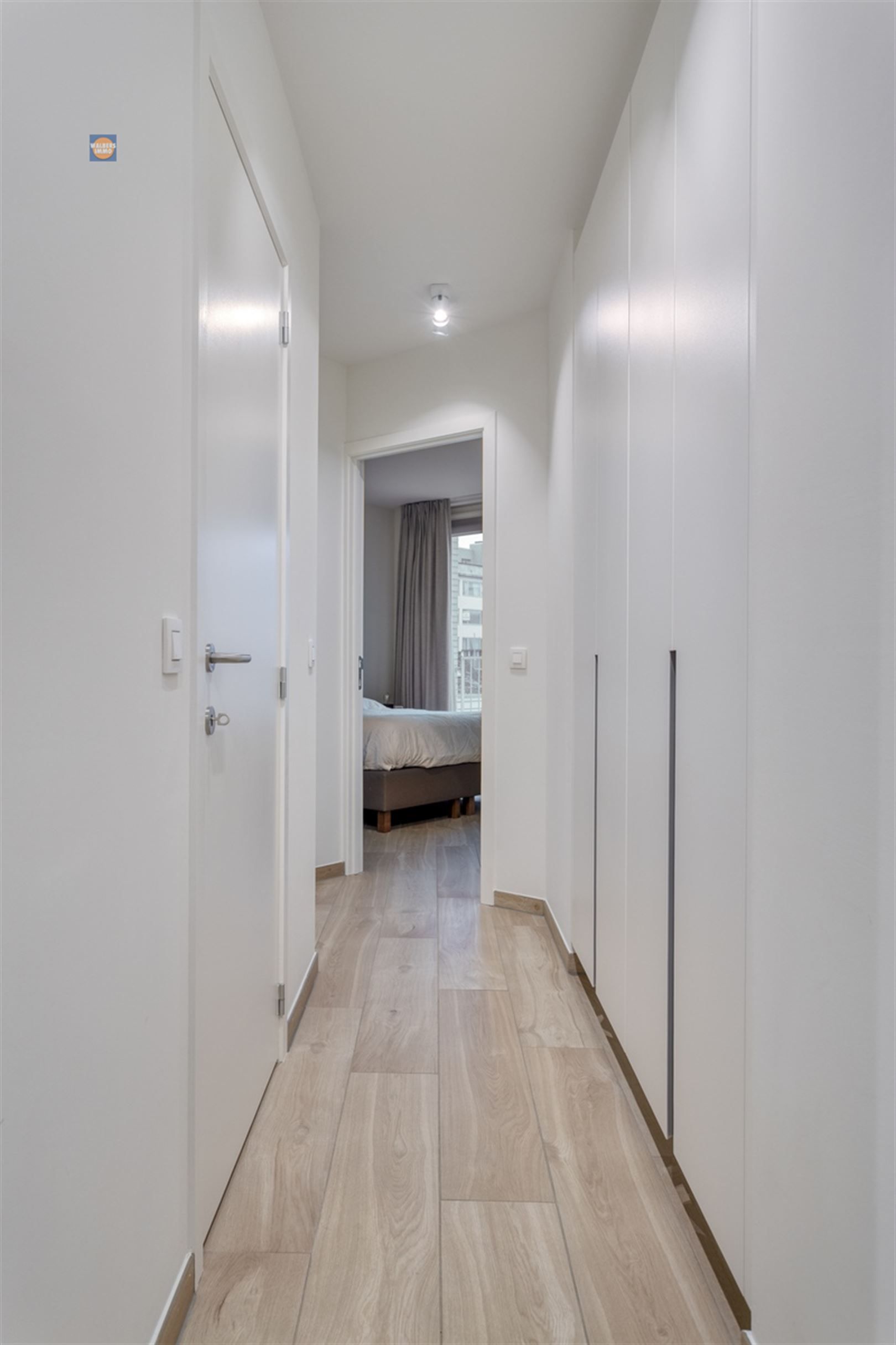 Modern en instapklaar appartement met 2 slaapkamers op absolute topligging foto 12