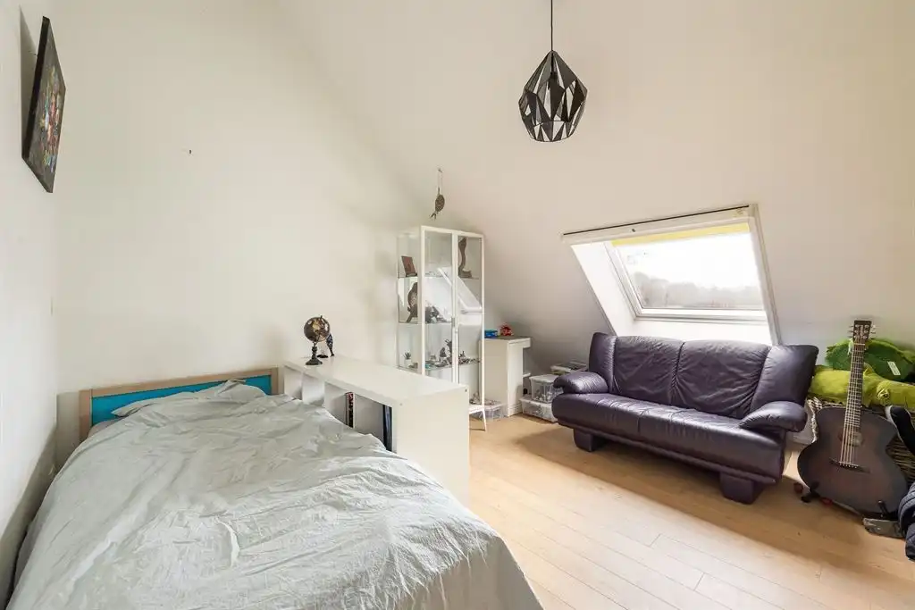 Langgevelhoeve op ca. 5 ha. vlak bij het dorp van Schilde, inclusief enkele bouwgronden. foto 14