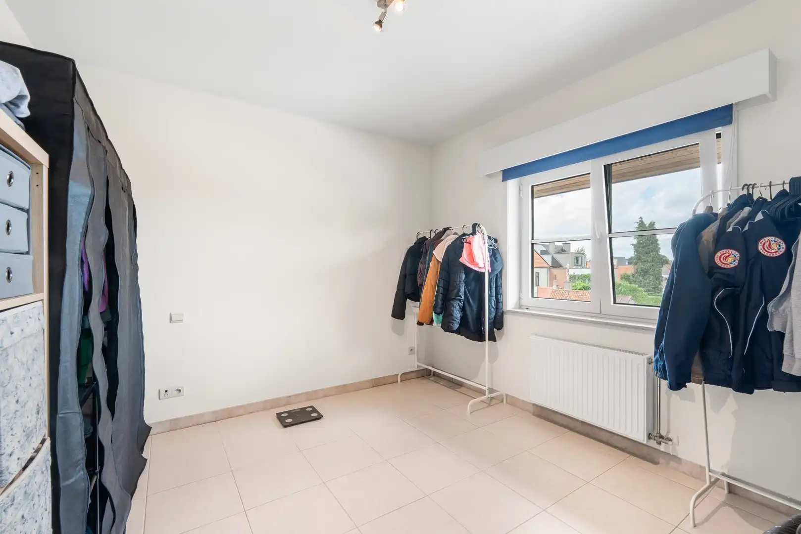 Lichtrijk 2 slaapkamer appartement op de tweede verdieping foto 13