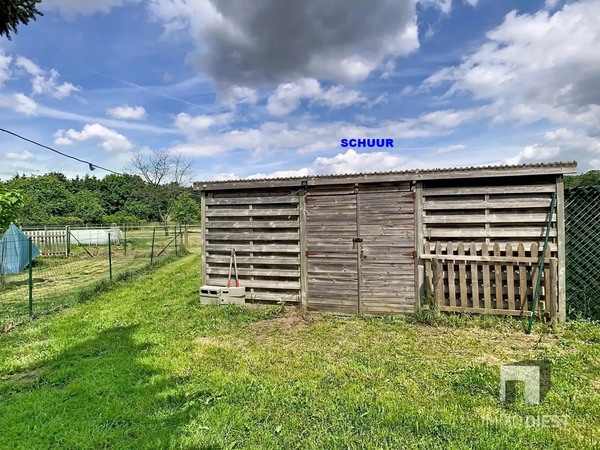 Gelijkvloerse instapklare woning met grote tuin op ca. 39a foto 36