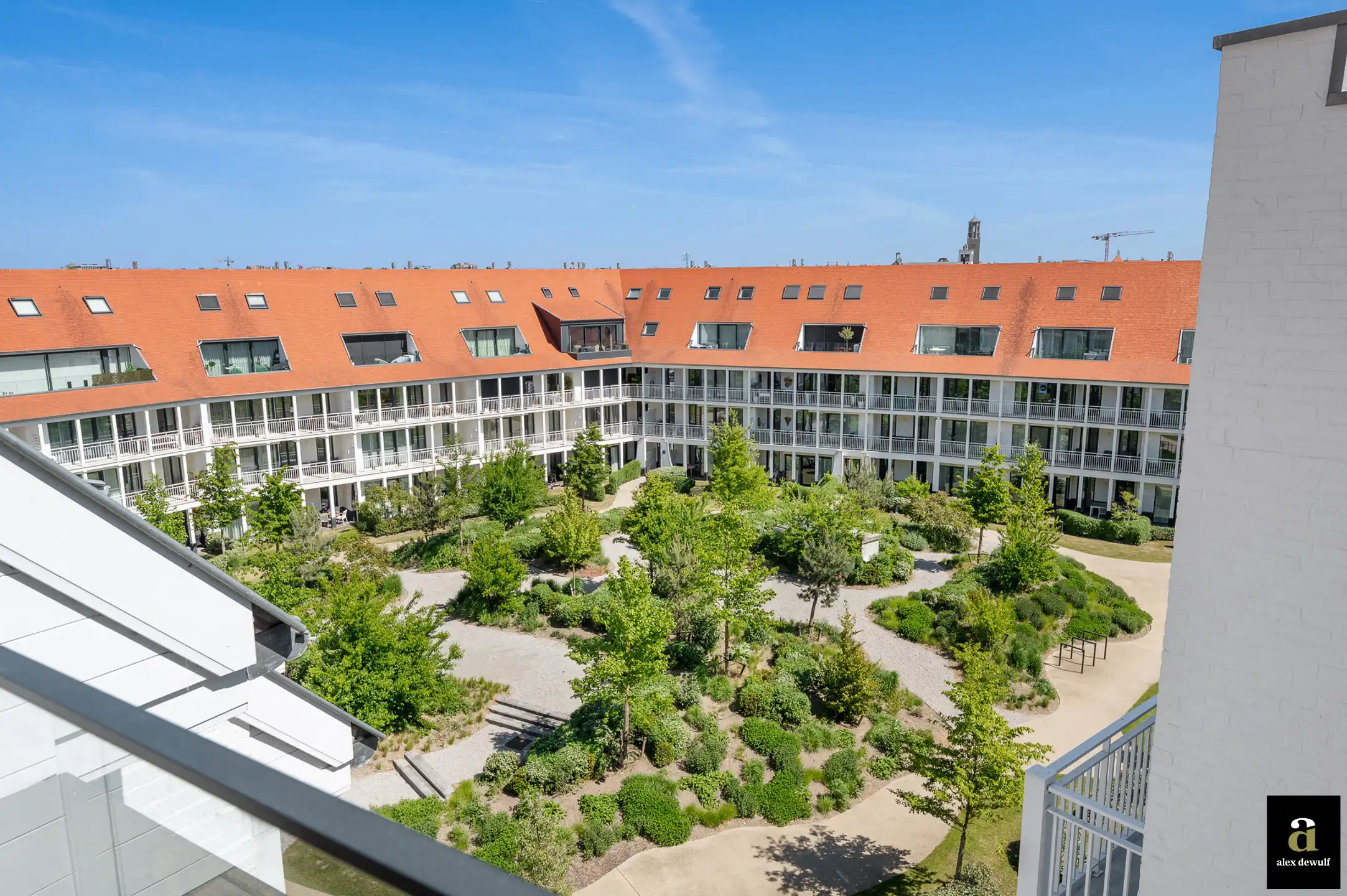 Nieuwbouw penthouse met zuidwestelijk terras en open uitzicht op het Duinenwatermeer. foto 11