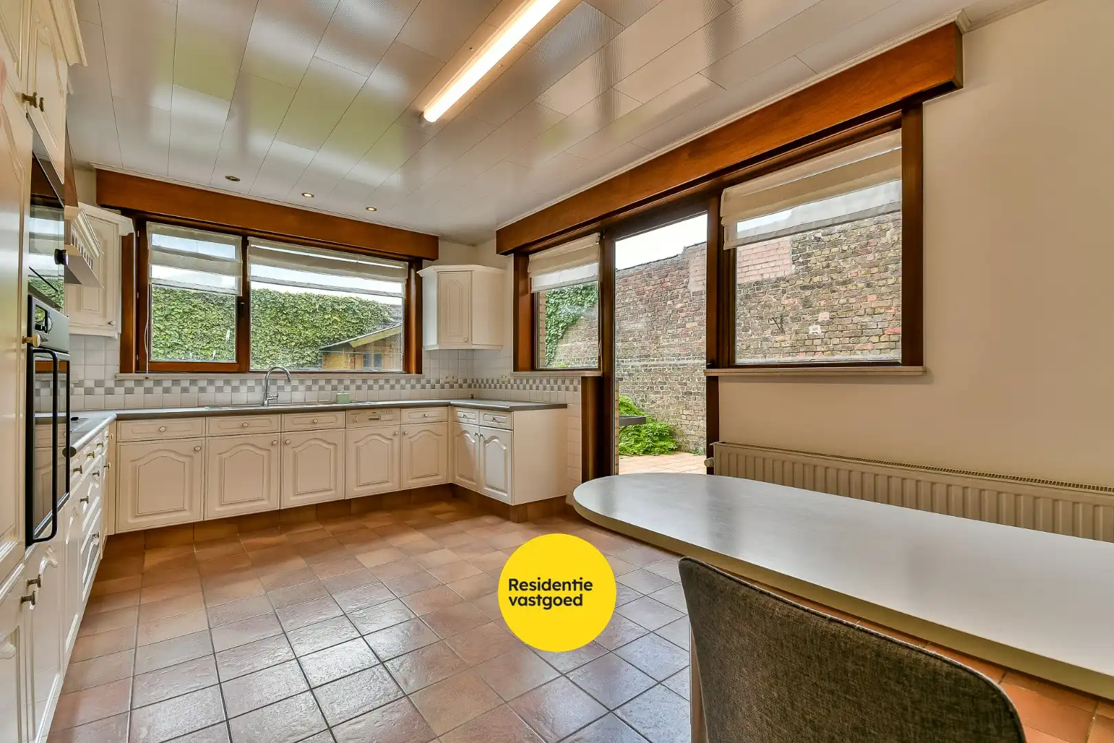 Woning met 3 slaapkamers en tuin, vlak aan het strand van Bredene foto 9