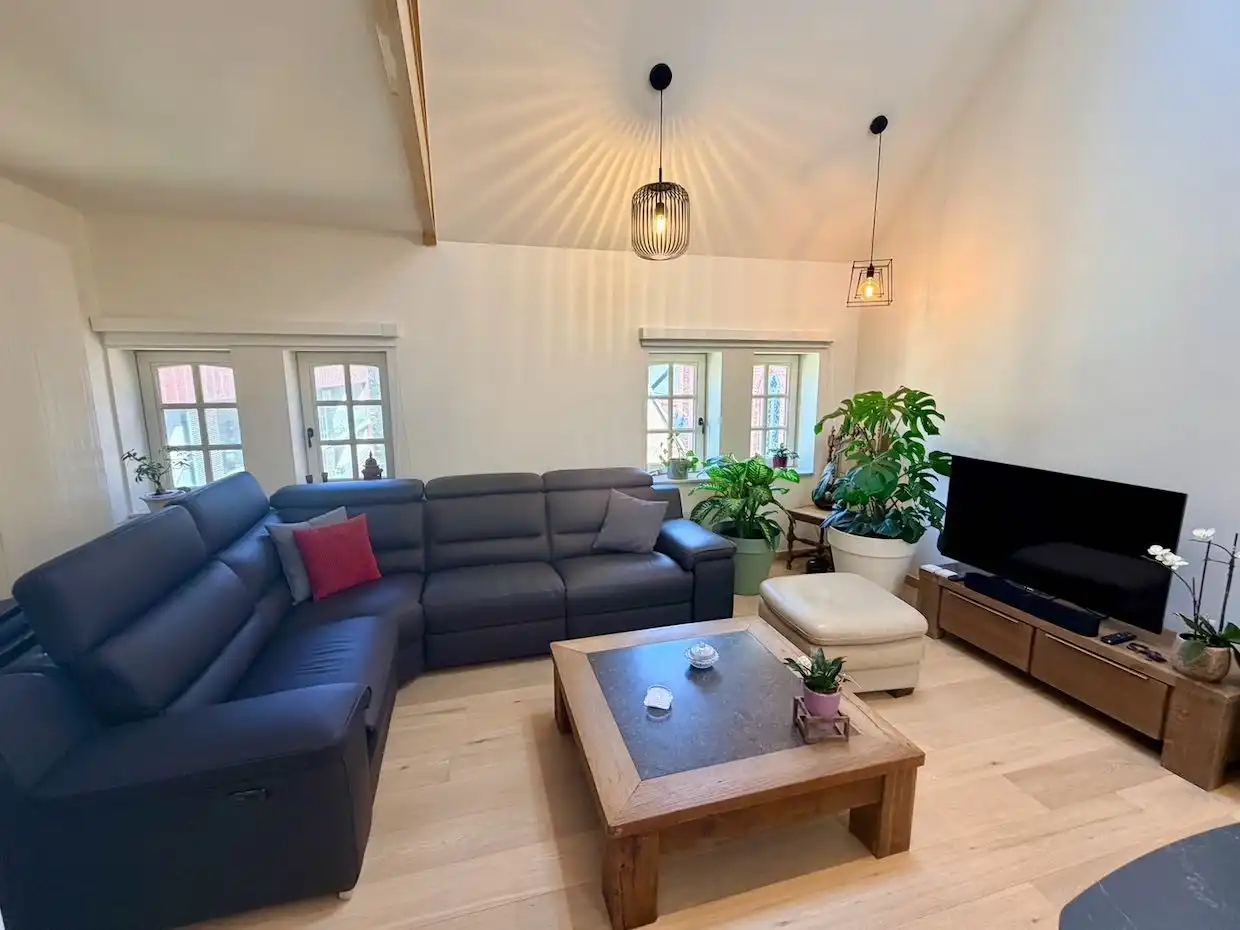 Exclusief duplex-appartement met 2 staanplaatsen en kelder in een unieke parkresidentie foto 8