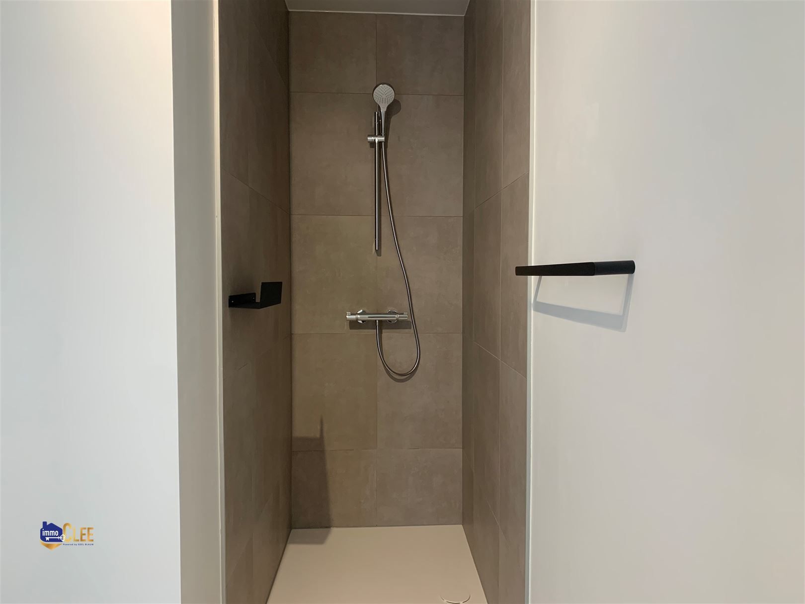 Ruim gelijkvloers appartement in Sint-Truiden foto 14