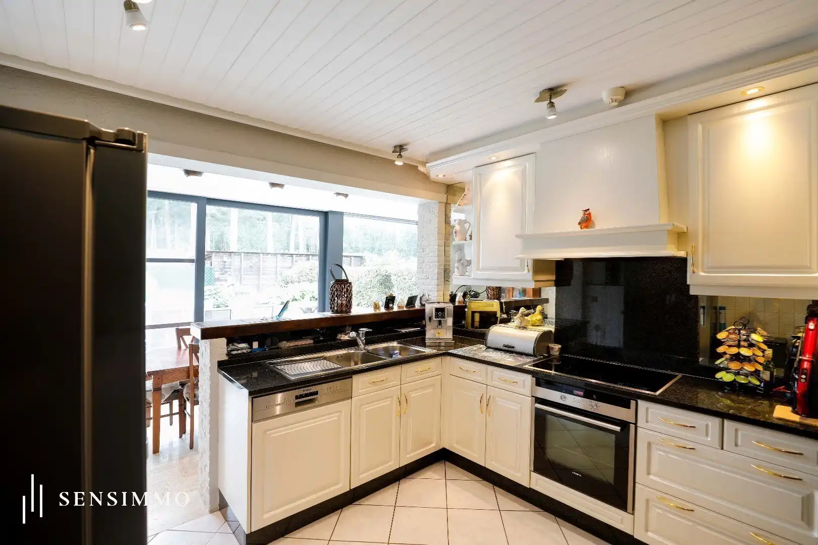 Stijlvolle gezinswoning met 4 slaapkamer in groene en rustige woonwijk in Oudsbergen foto 10