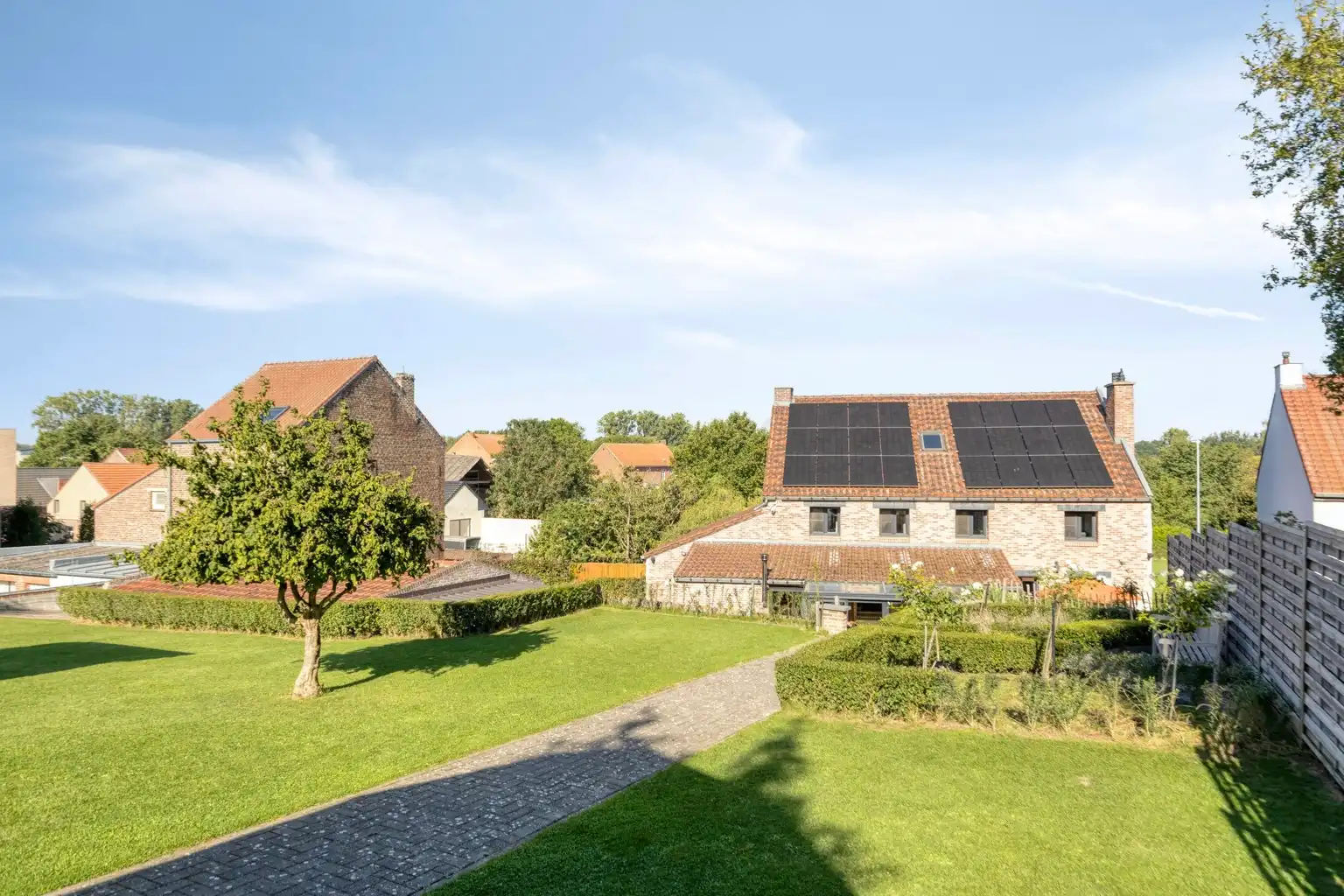 Mooie, ruime woning met tuin in Hoegaarden foto 27