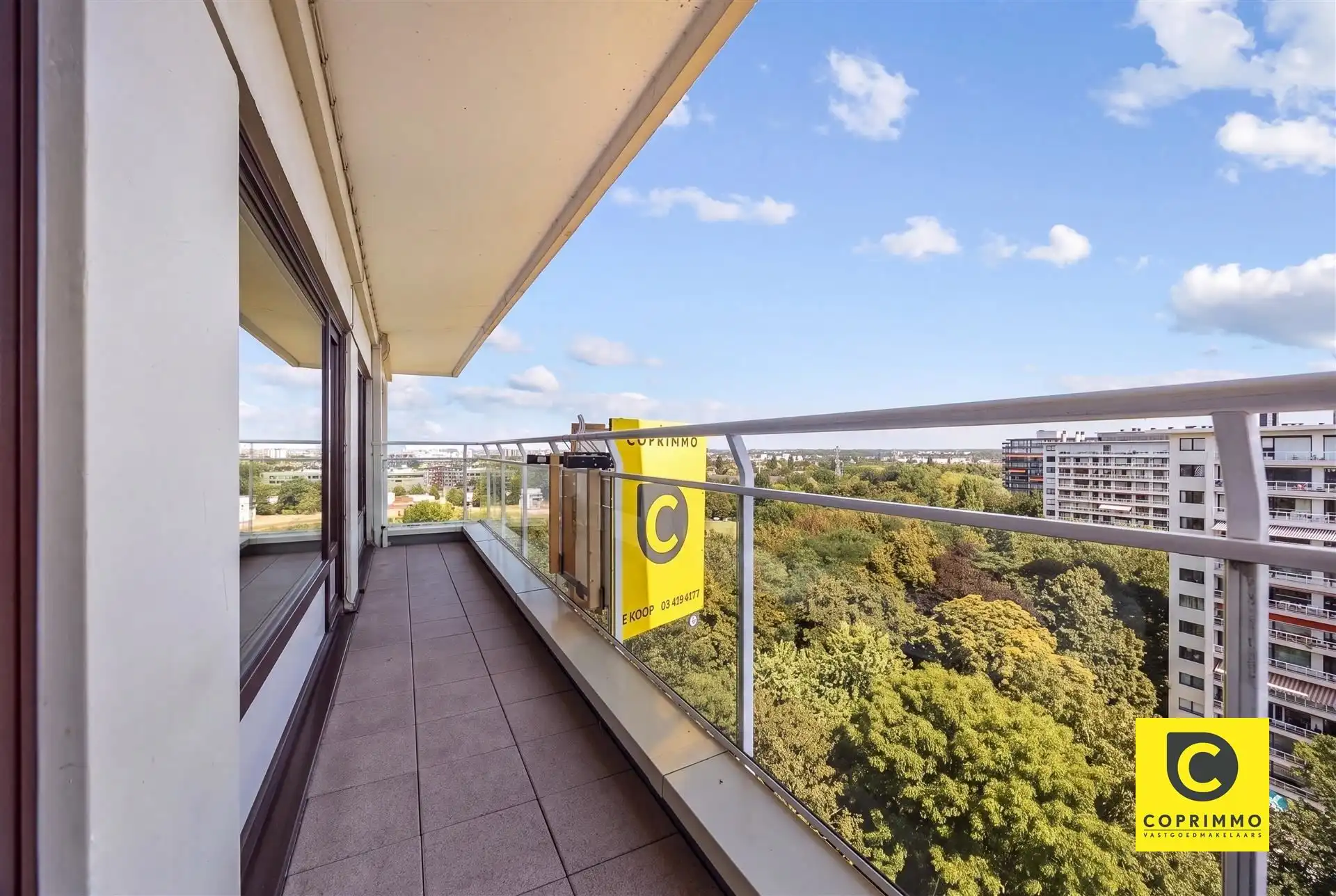 Appartement met prachtig zicht!  foto {{pictureIndex}}