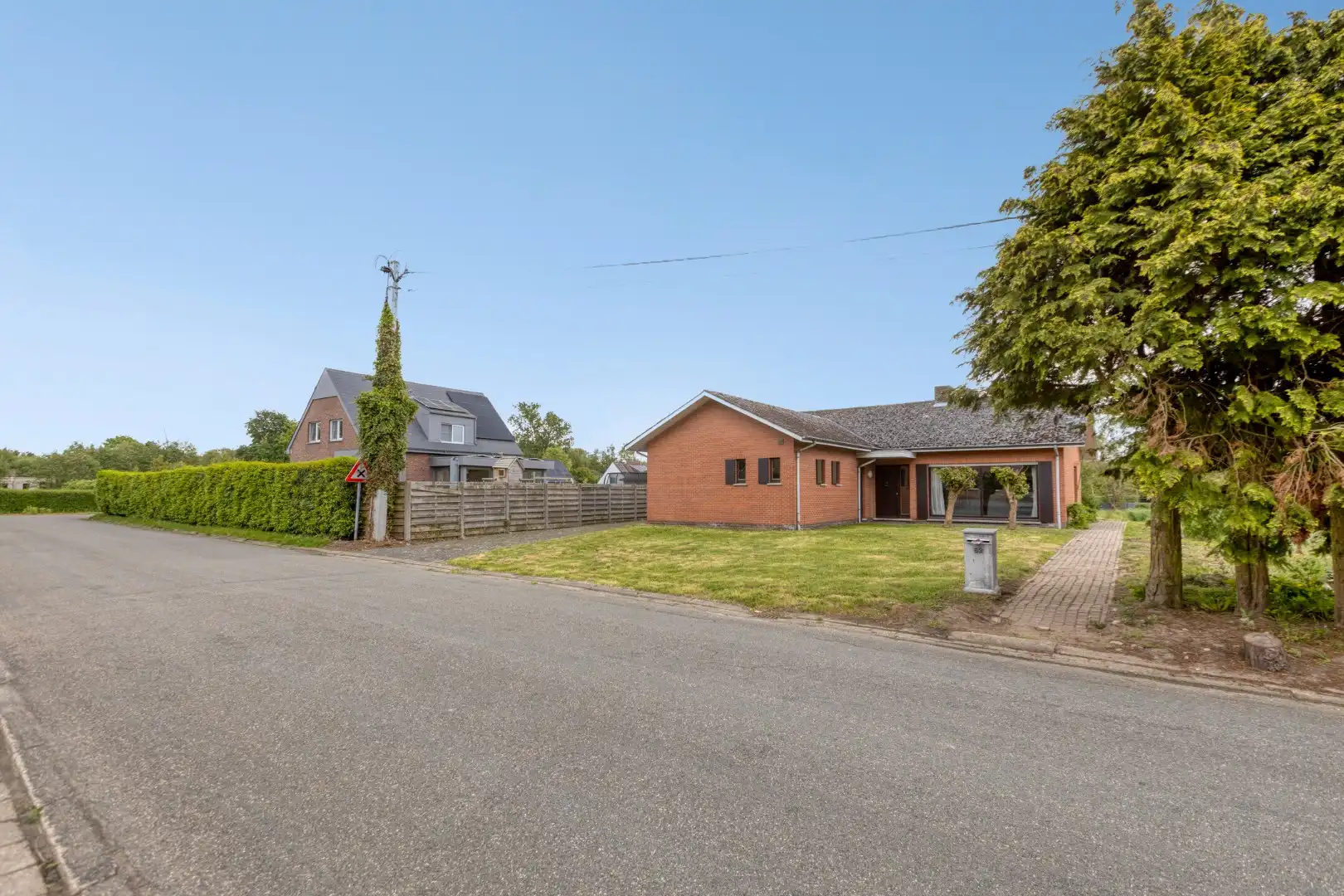 Te renoveren woning met 3 slpks op een zonnig perceel van 1.195 m² !  foto 37