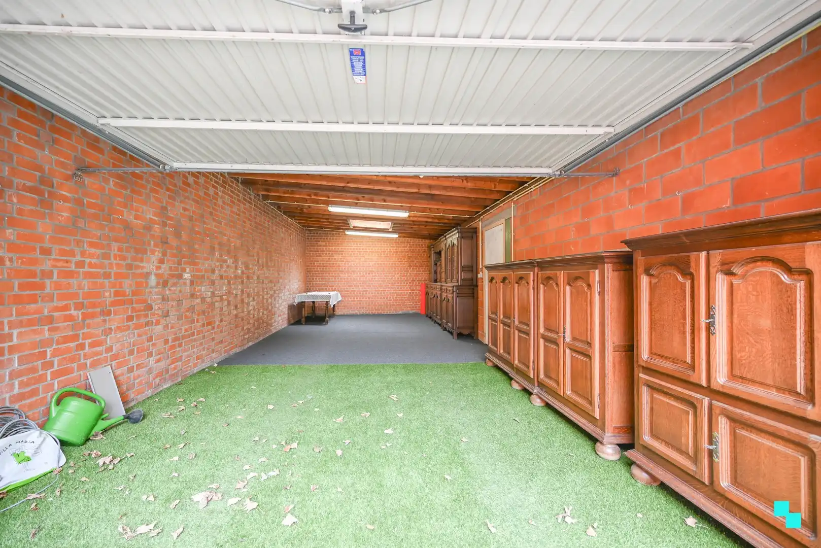 Uiterst centraal gelegen handelszaak met bijhorende opbergruimte foto 26