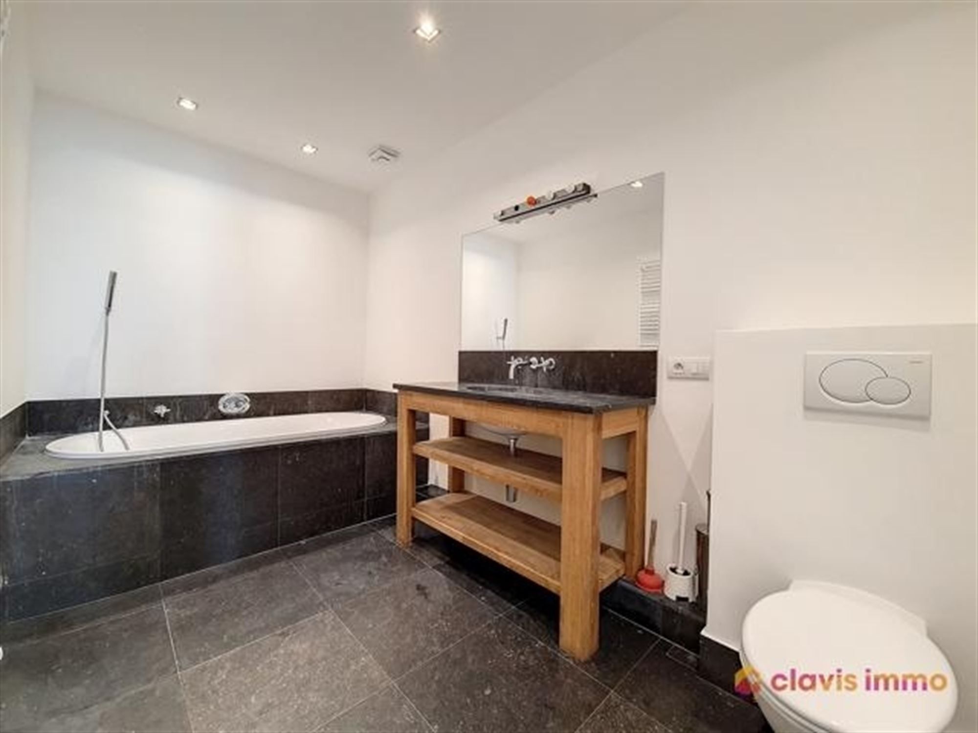 Prachtig appartement van ±150m² met 3 slaapkamers foto 11