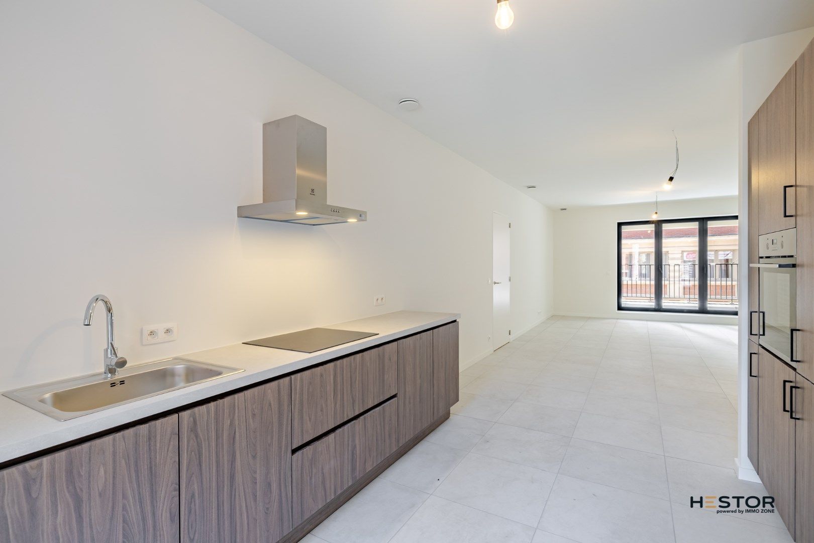 Afgewerkt nieuwbouwappartement met 2 slaapkamers foto 2