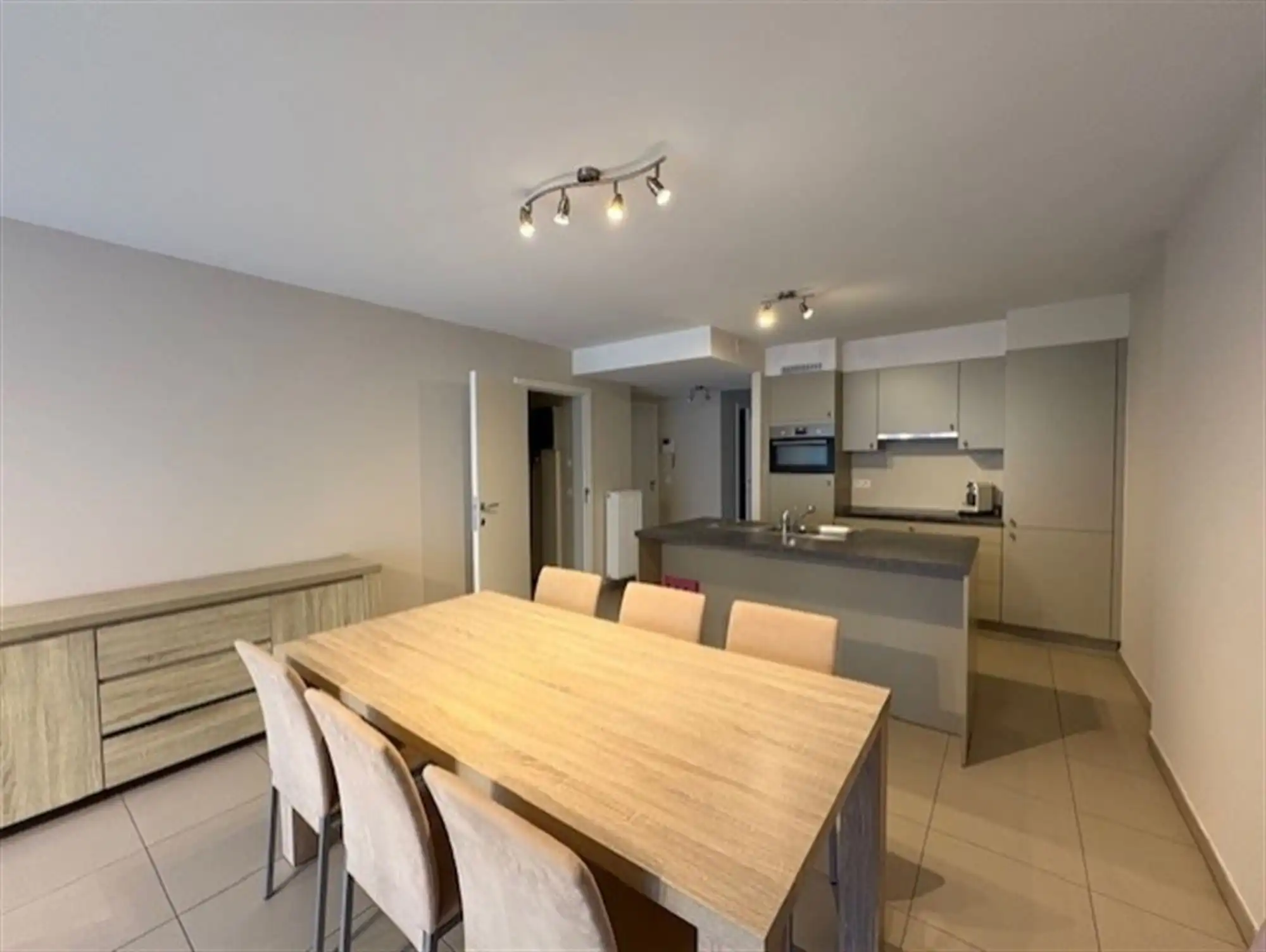 Centraal gelegen appartement in rustige residentie! foto 5