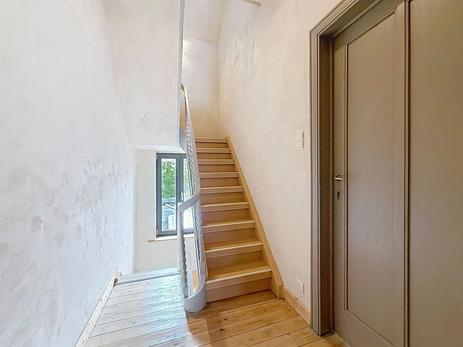 Leuke starterswoning/investeringspand, 2 slpks + zolder foto 11