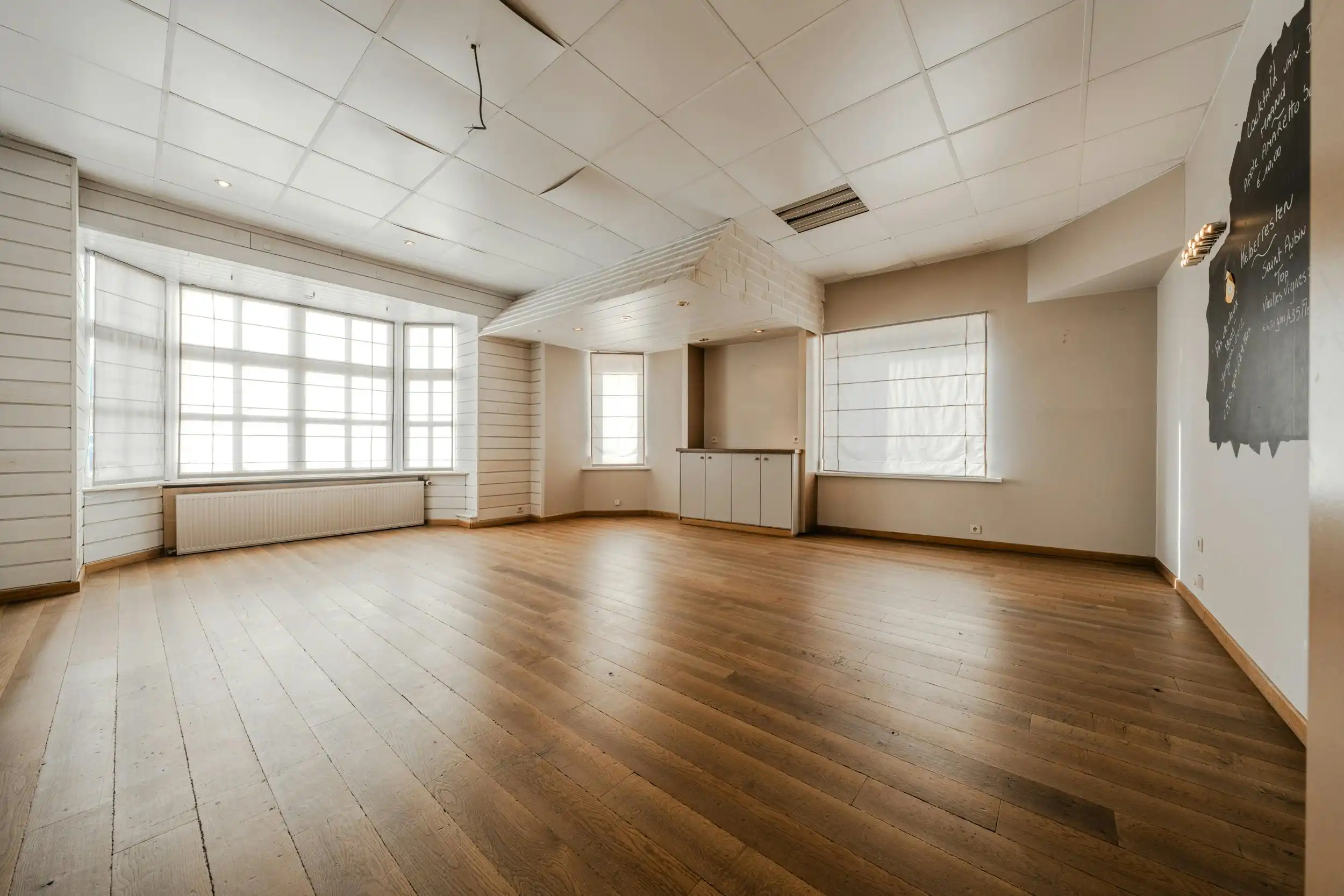 Goed gelegen handelspand met veel potentieel in Lombardsijde foto 6