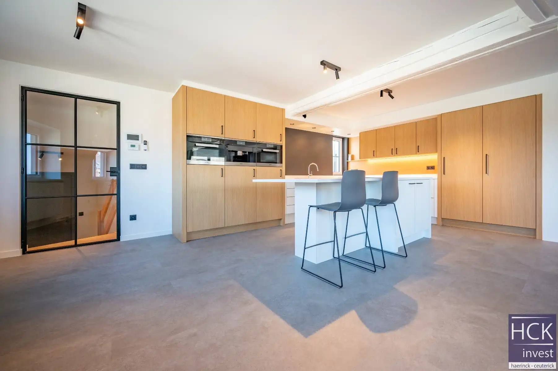 LAUWE - Subliem gerenoveerde woning vlakbij centrum, HIGH-END afwerking! foto 8