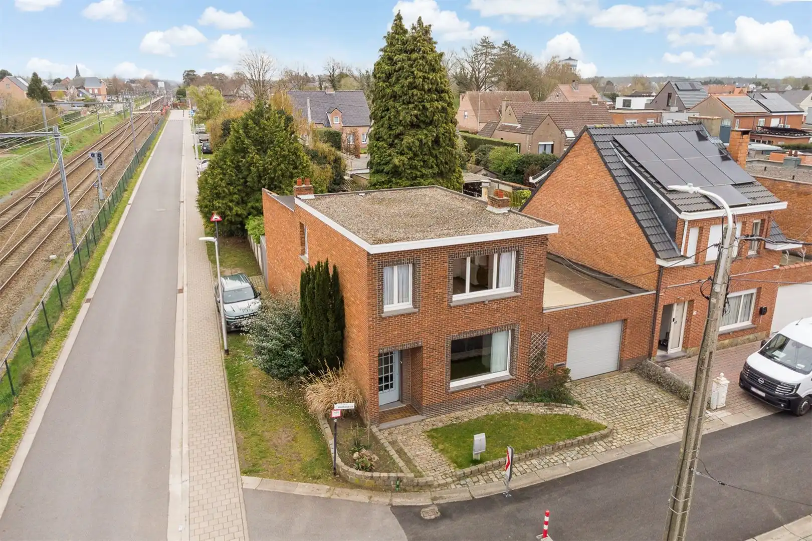 Woning met karakter en eindeloos potentieel foto 27