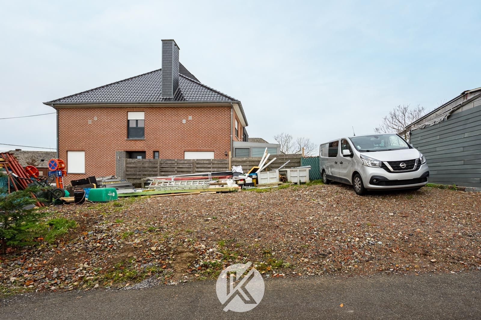 Instapklare gezinswoning met 5 slaapkamers foto 28