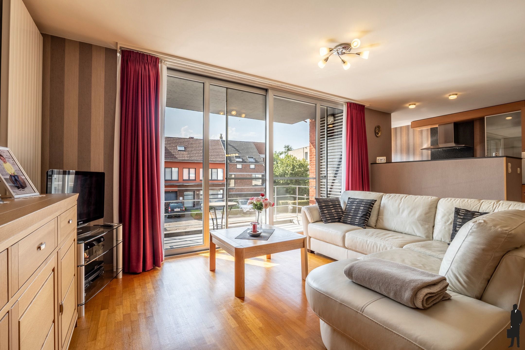Appartement van ca. 90m² met 2slks en garagebox  foto 6
