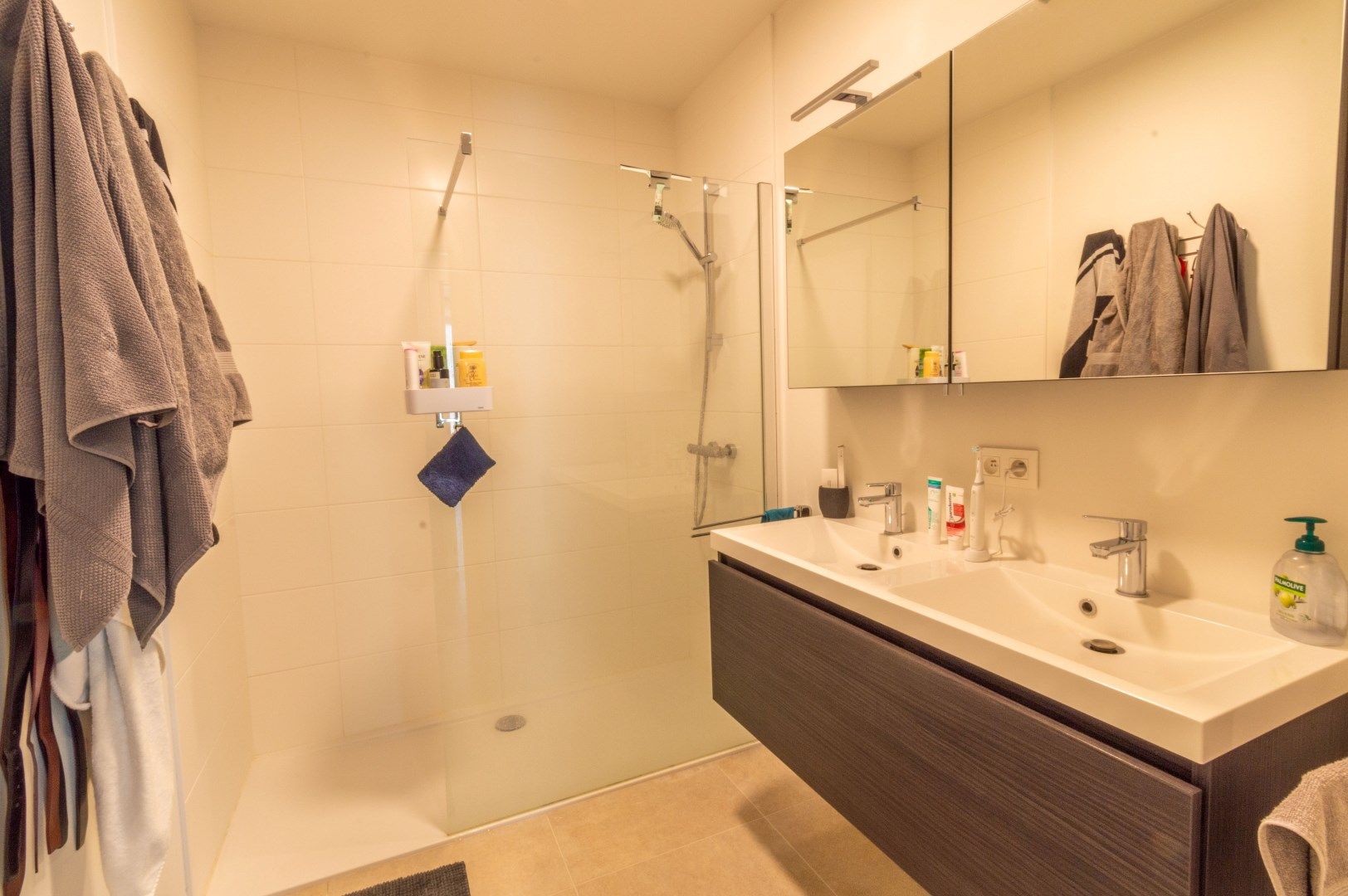 Een prachtig nieuwbouwappartement te Halle! foto 15