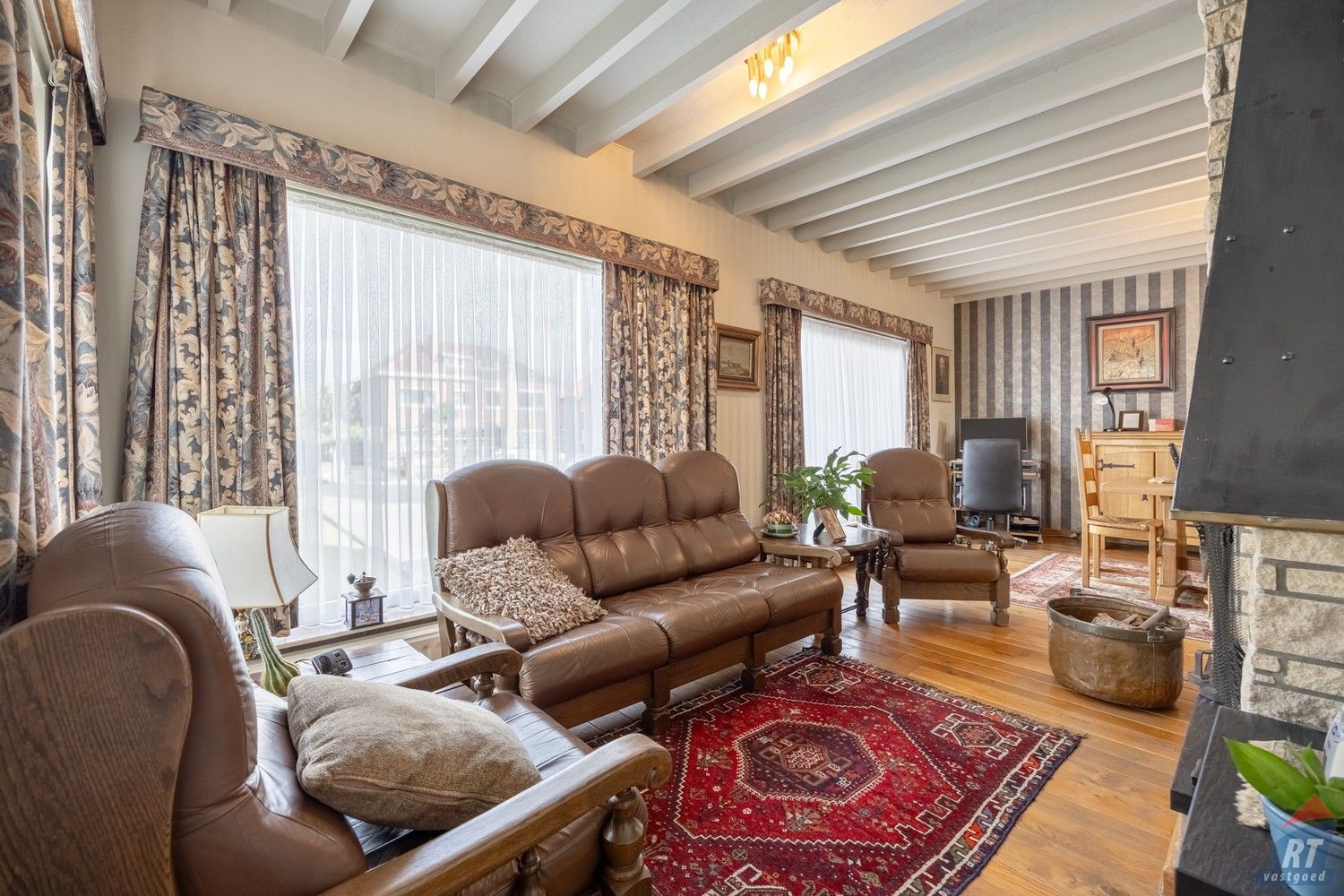 Charmante woning met zwembad op toplocatie in Sint-Truiden foto 5