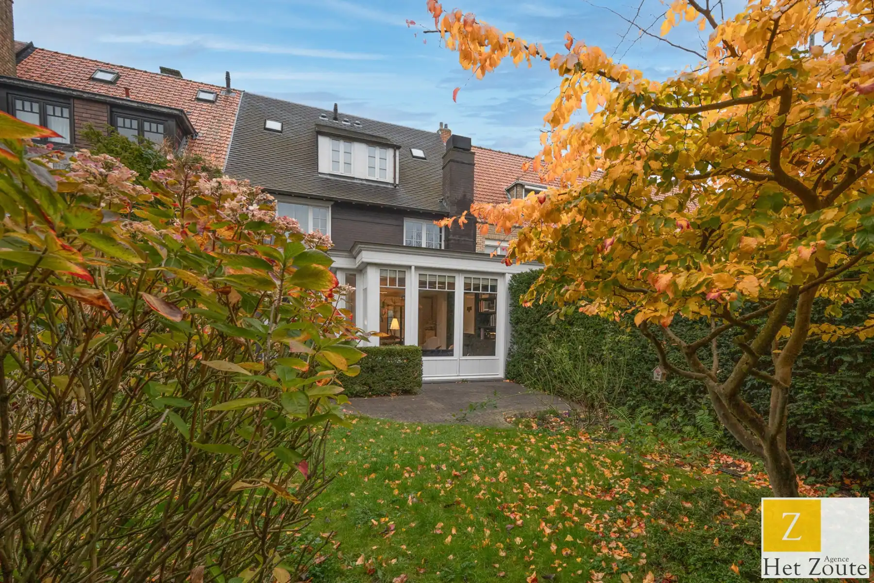 Ongemeubelde gezinswoning te huur in de Keuvelhoekstraat foto 8