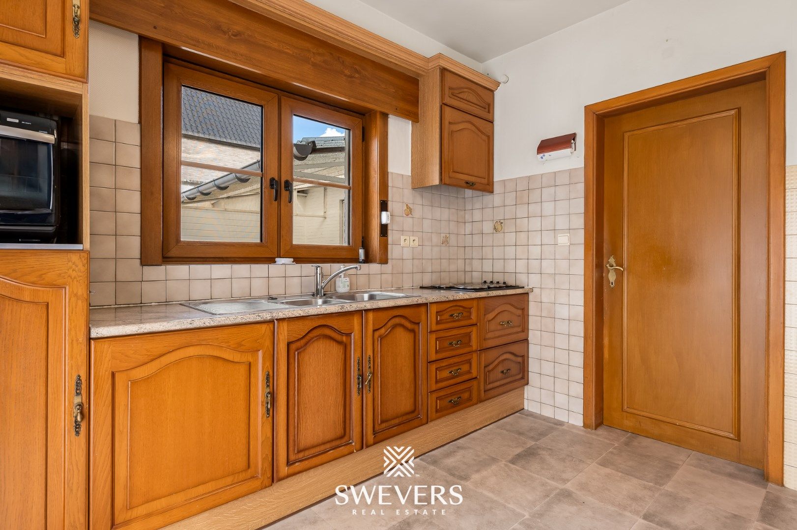 Bungalow met 2 slaapkamers op zonnig perceel van 7a 96ca foto 11