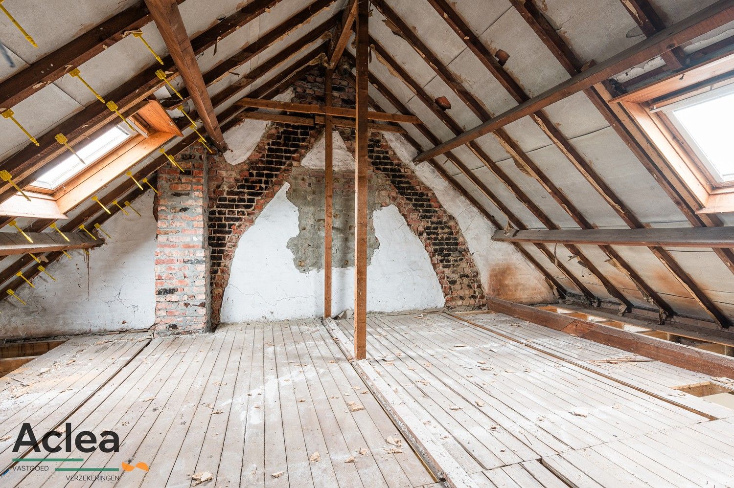 Renovatieproject op een perceel van 645m² met open zichten foto 14