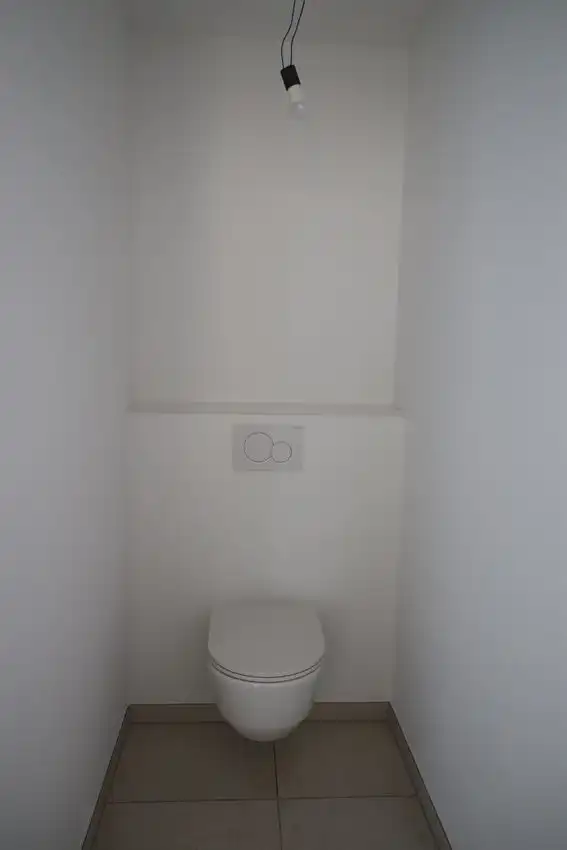 Instapklare nieuwbouwwoning met 4 slaapkamers, 2 badkamers en E-peil 9 foto 50