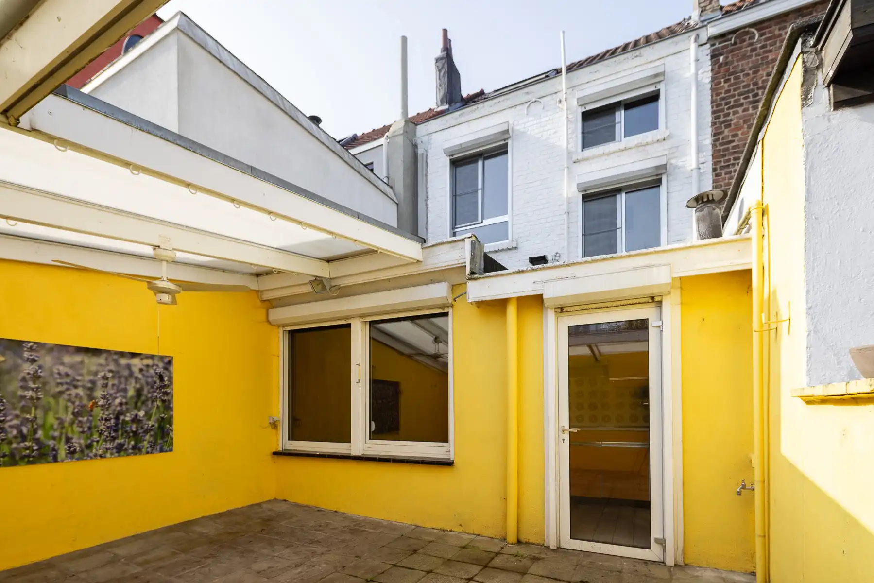 Te renoveren woning met potentieel in Drogenbos foto 7