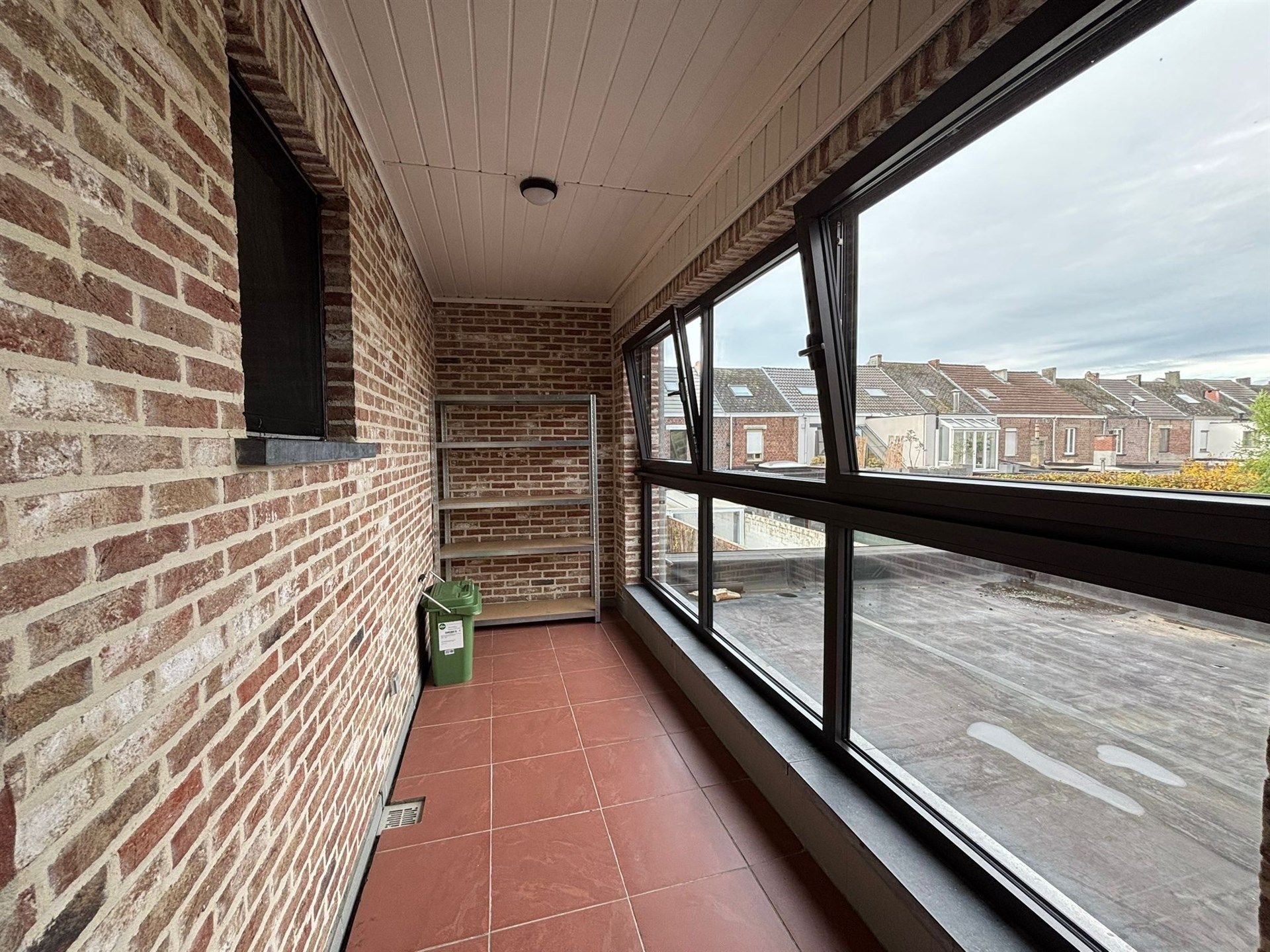 Ruim en lichtrijk duplex appartement met 3 slaapkamers en garage foto 7