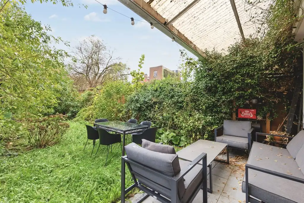 Gelijkvloers appartement met giga tuin foto 8