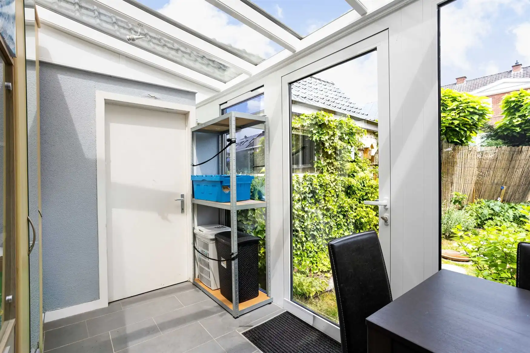 Instapklare gezinswoning met tuin in de Elisabethwijk foto 9