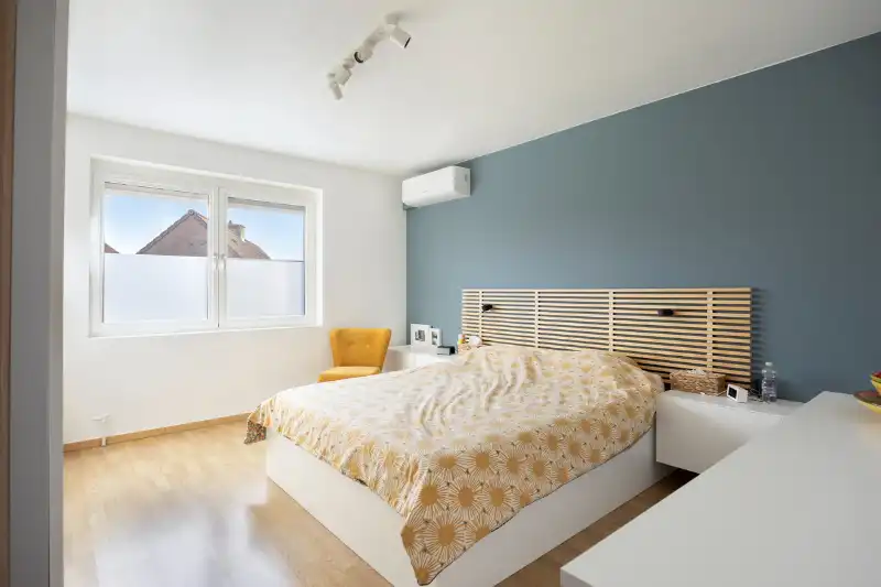 Stijlvolle woning met 4 slaapkamers , tuin, EPC A foto 13