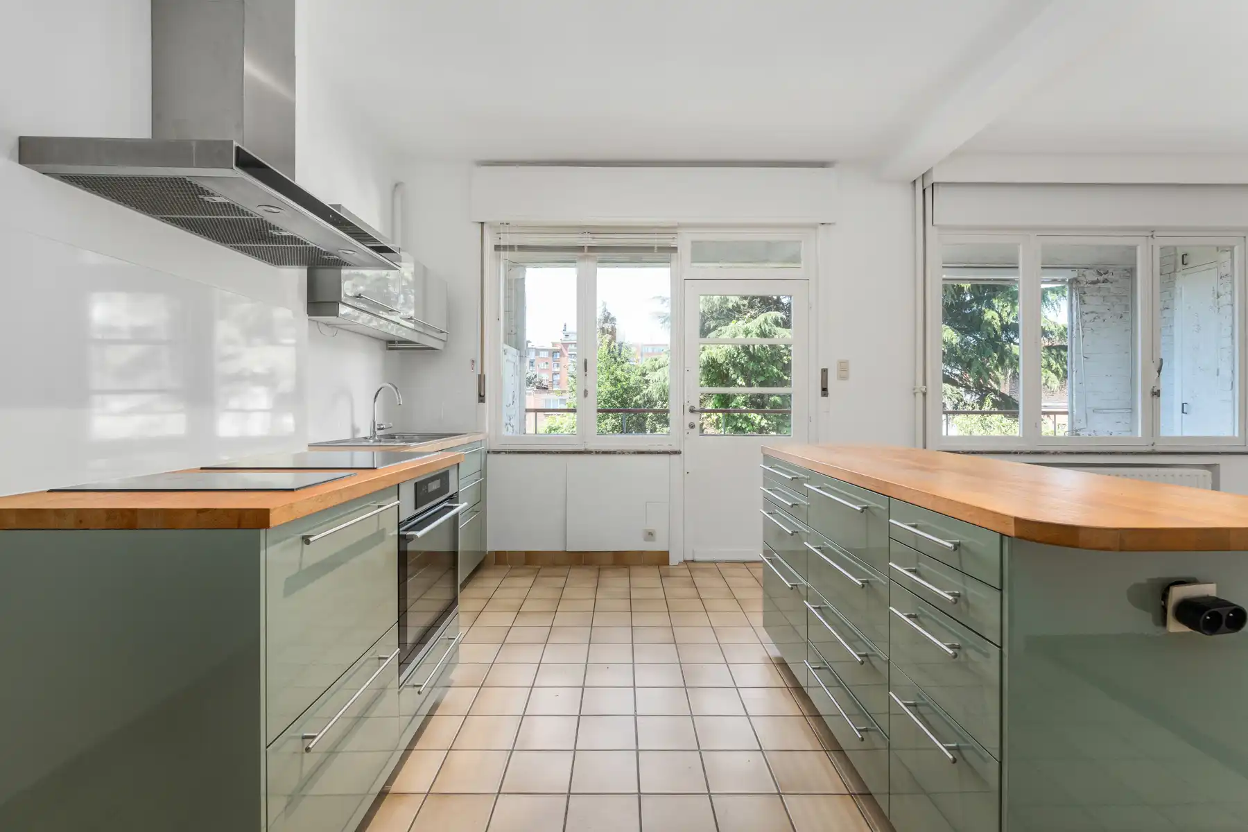 Woning met 2 appartement, garage en tuin in Ganshoren foto 13