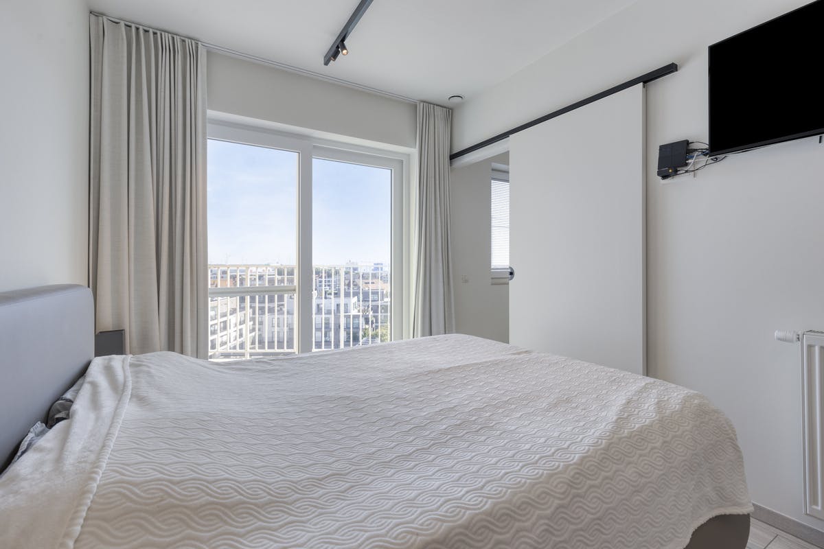 Ruim appartement met terras en zicht op jachthaven te koop foto 12